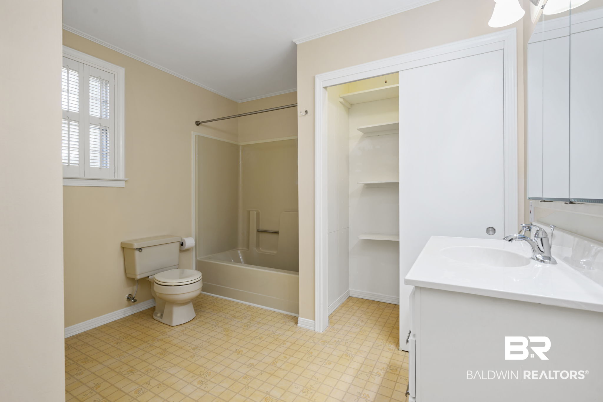 4904 Mercedes Road Mobile, AL 36618 - Photo 41 of 59 Gallery Image 41
