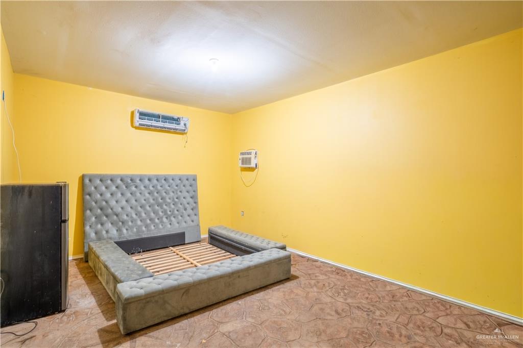 21604 North Val Verde Road Edinburg, TX 78542 - Photo 23 of 39