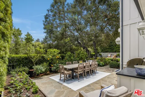 $10,995,000 | 782 Ranch Lane, Pacific Palisades, CA 90272