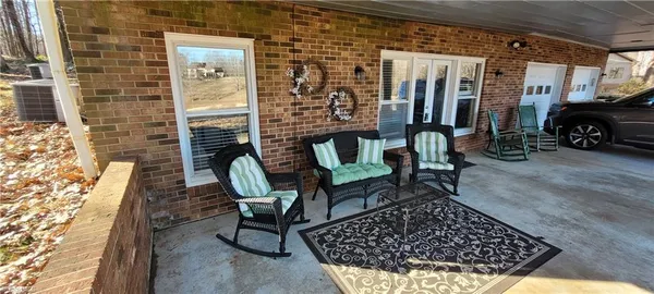 $1,295 | 3001 Foxdown Court, Greensboro, NC 27410