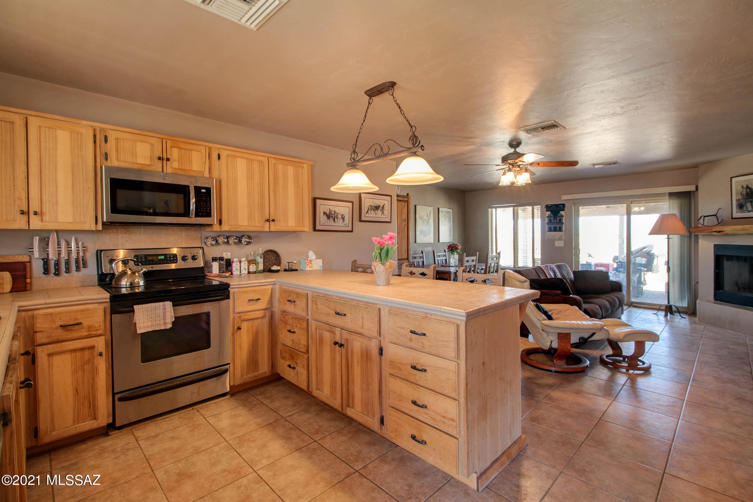 3783 East Wetstones Road Vail, AZ 85641 - Photo 5 of 49 Gallery Image 5