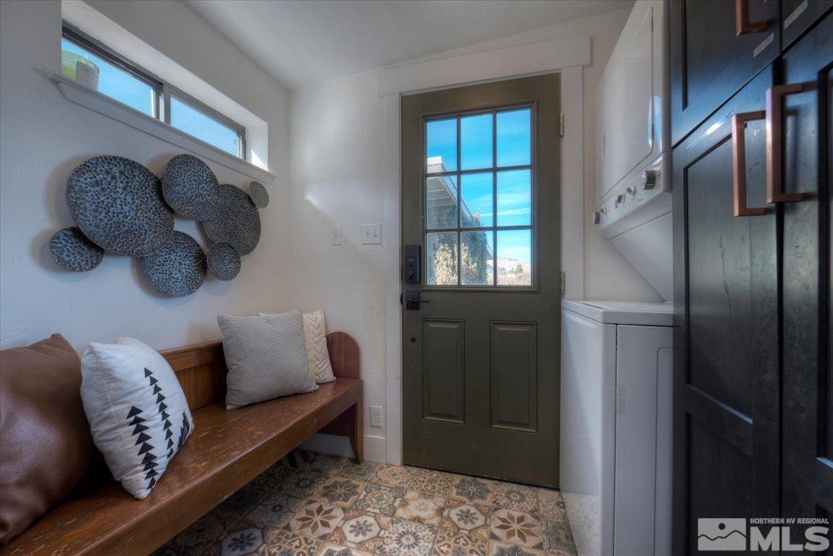 15345 Fawn Lane Reno, NV 89511 - Photo 7 of 31 Photo 5