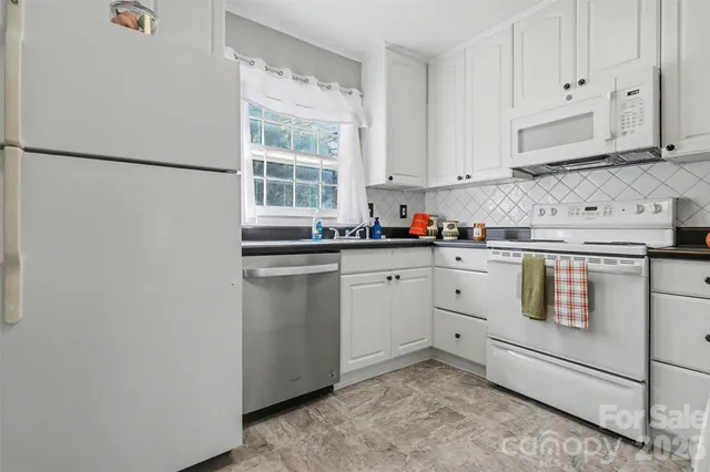 $158,000 | 4609 Coronado Drive, Unit C, Charlotte, NC 28212