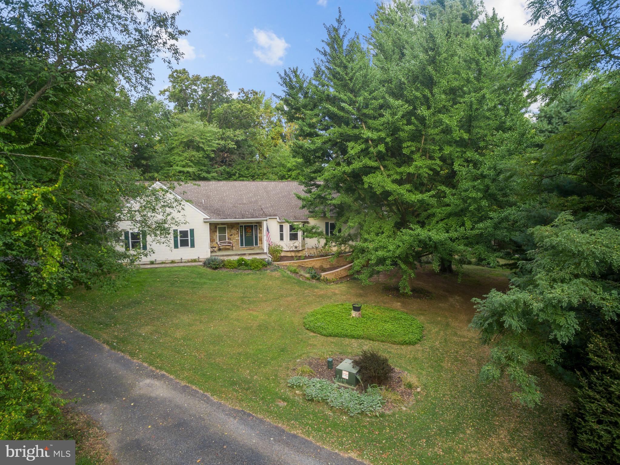 319 Llewelyn Road Chester Heights, PA 19014 - Photo 1 of 55