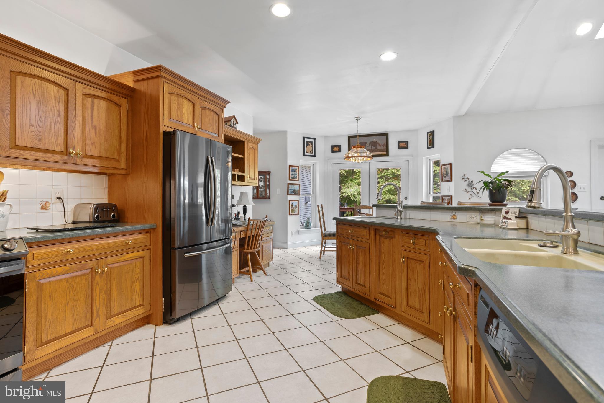 319 Llewelyn Road Chester Heights, PA 19014 - Photo 23 of 55