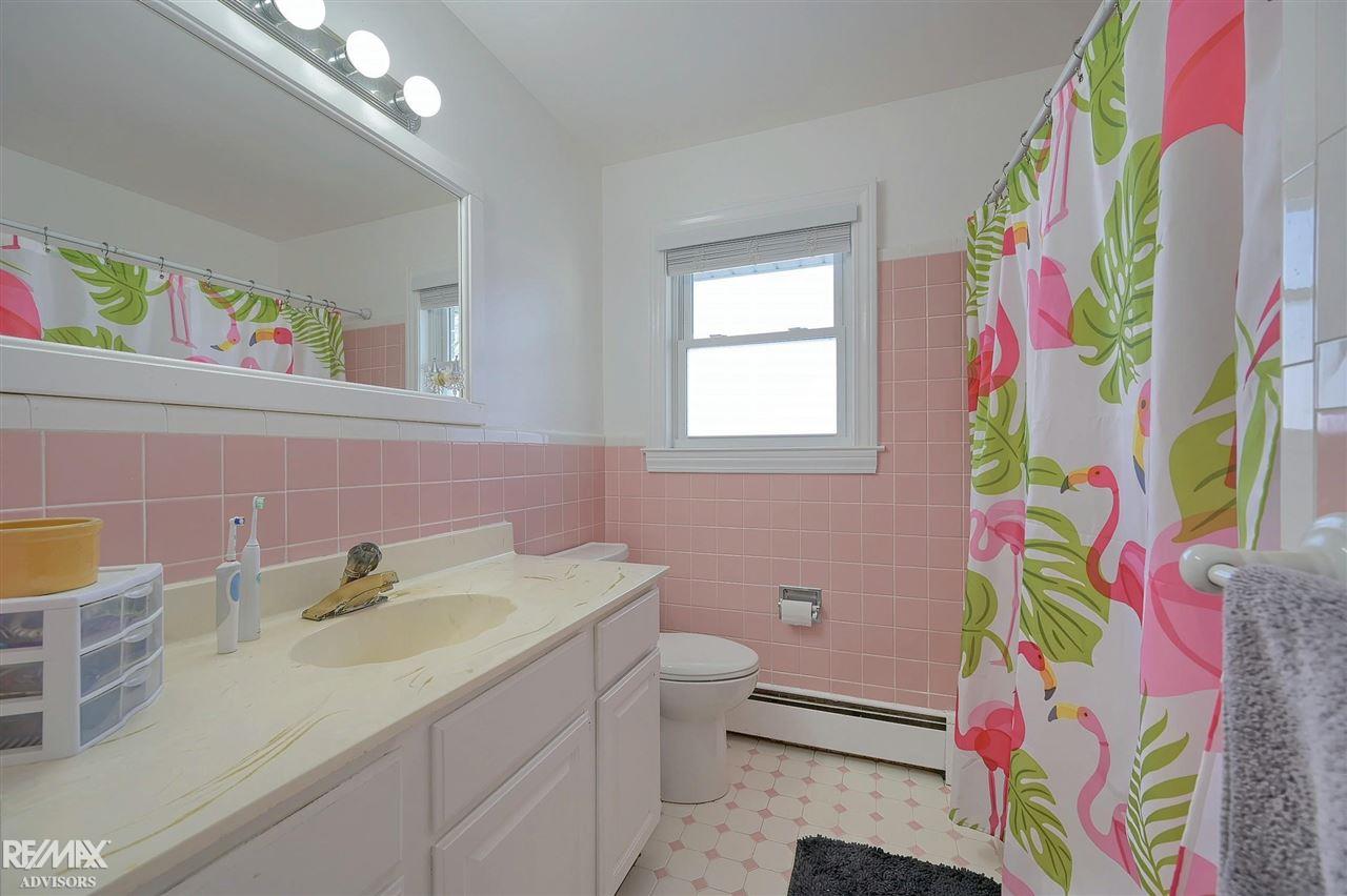 1811 Morley Avenue Rochester Hills, MI 48307 - Photo 24 of 41