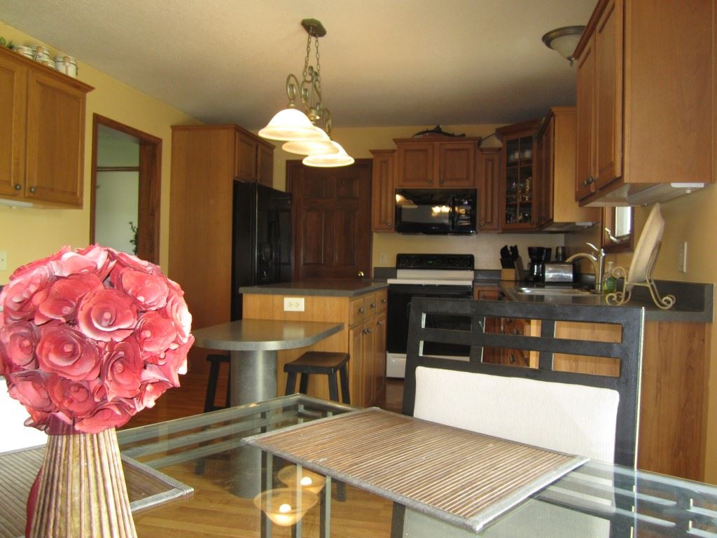17435 Madden Road Churubusco, IN 46723 - Photo 8 of 30 Gallery Image 8