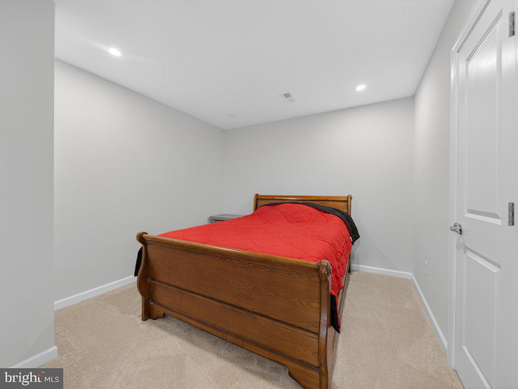 4831 Gunther Street Capitol Heights, MD 20743 - Photo 28 of 51