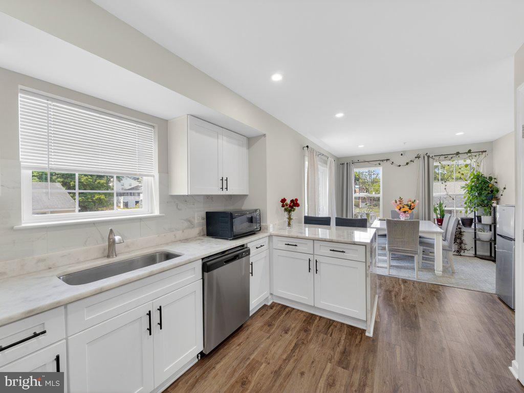 4831 Gunther Street Capitol Heights, MD 20743 - Photo 3 of 51