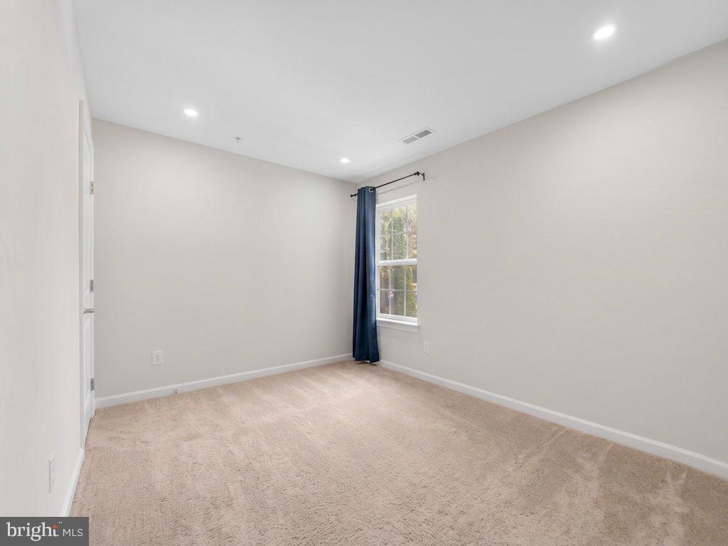 4831 Gunther Street Capitol Heights, MD 20743 - Photo 31 of 51