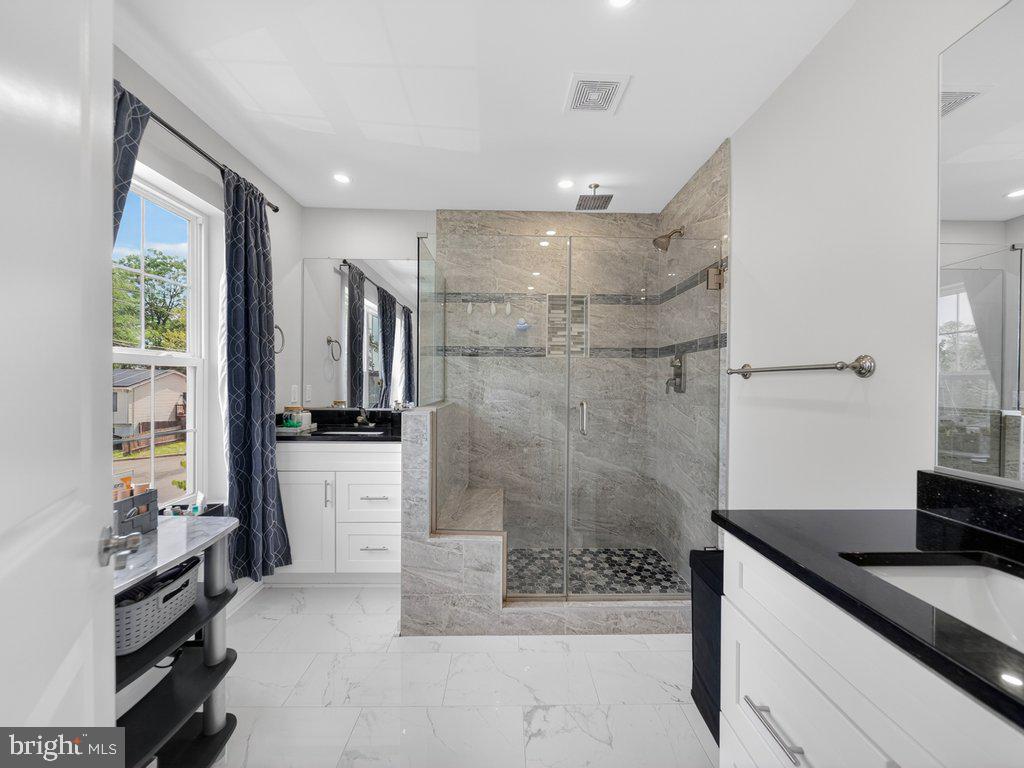 4831 Gunther Street Capitol Heights, MD 20743 - Photo 4 of 51