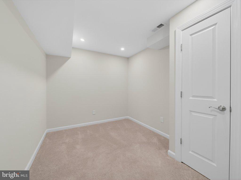 4831 Gunther Street Capitol Heights, MD 20743 - Photo 43 of 51