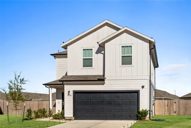 $2,300 | 17923 Stone Picker Court, Hockley, TX 77447