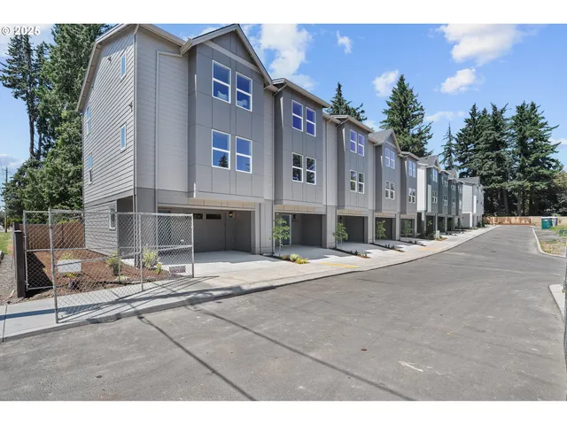 $369,900 | 15153 East Burnside Street, Portland, OR 97233