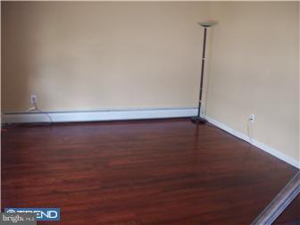 639 Wises Mill Road Philadelphia, PA 19128 - Photo 3 of 11 Bedroom