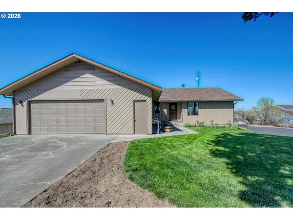 $429,900 | 17 Southeast Kirk Avenue, Pendleton, OR 97801