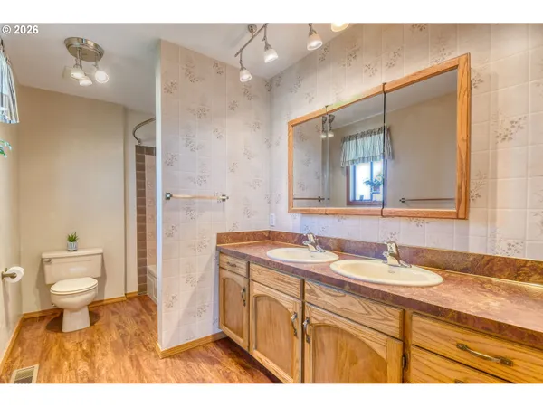 $429,900 | 17 Southeast Kirk Avenue, Pendleton, OR 97801