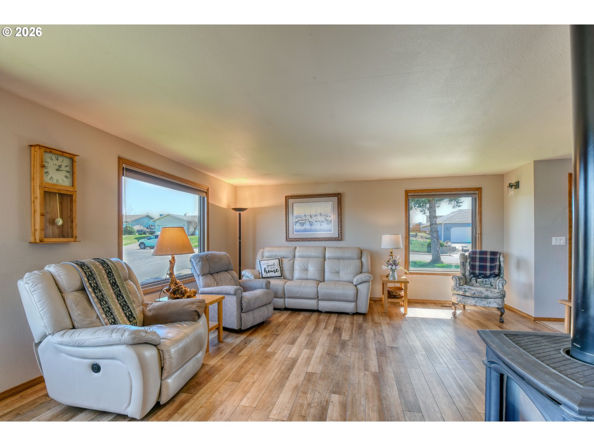 17 Southeast Kirk Avenue Pendleton, OR 97801 - Photo 4 of 42