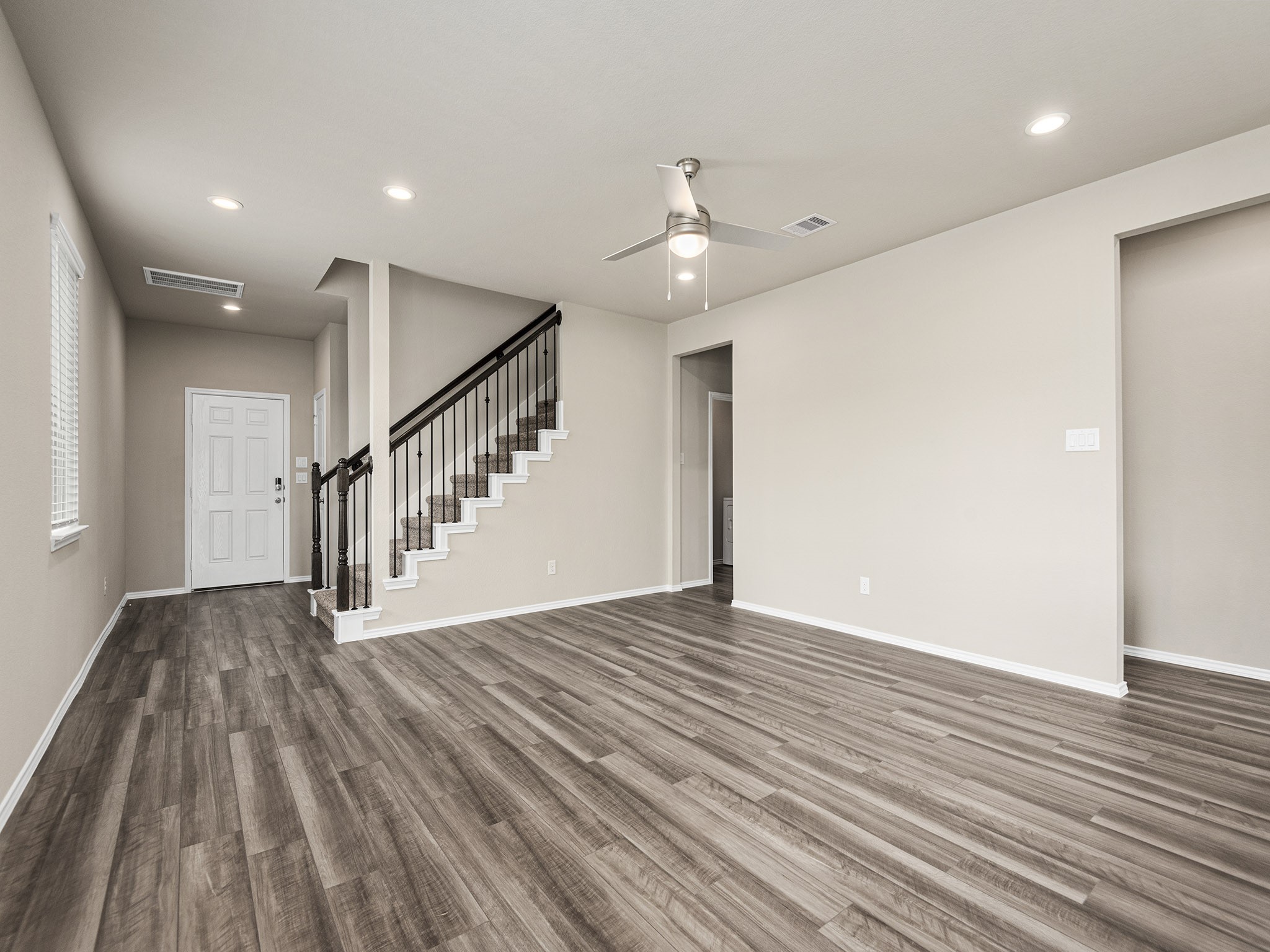 9278 Inland Leather Lane Conroe, TX 77385 - Photo 13 of 35