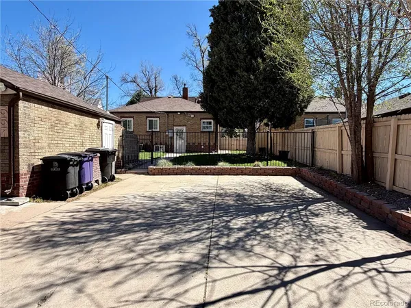 $4,200 | 557 South University Boulevard, Denver, CO 80209