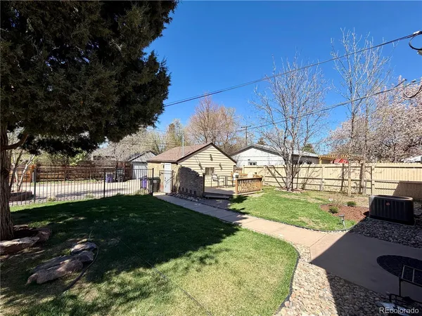 $4,200 | 557 South University Boulevard, Denver, CO 80209