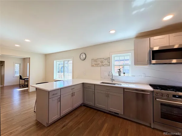 $4,200 | 557 South University Boulevard, Denver, CO 80209