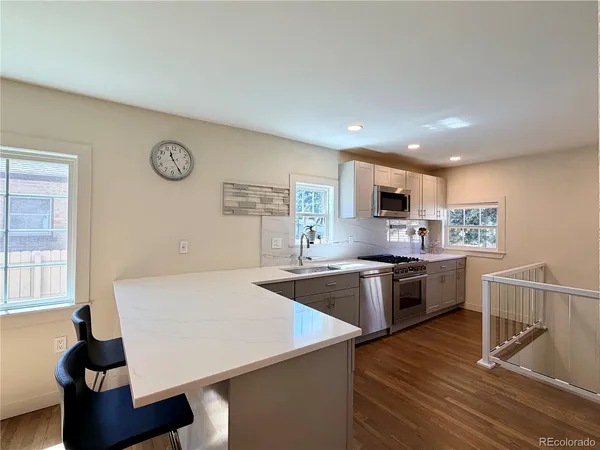 $4,200 | 557 South University Boulevard, Denver, CO 80209