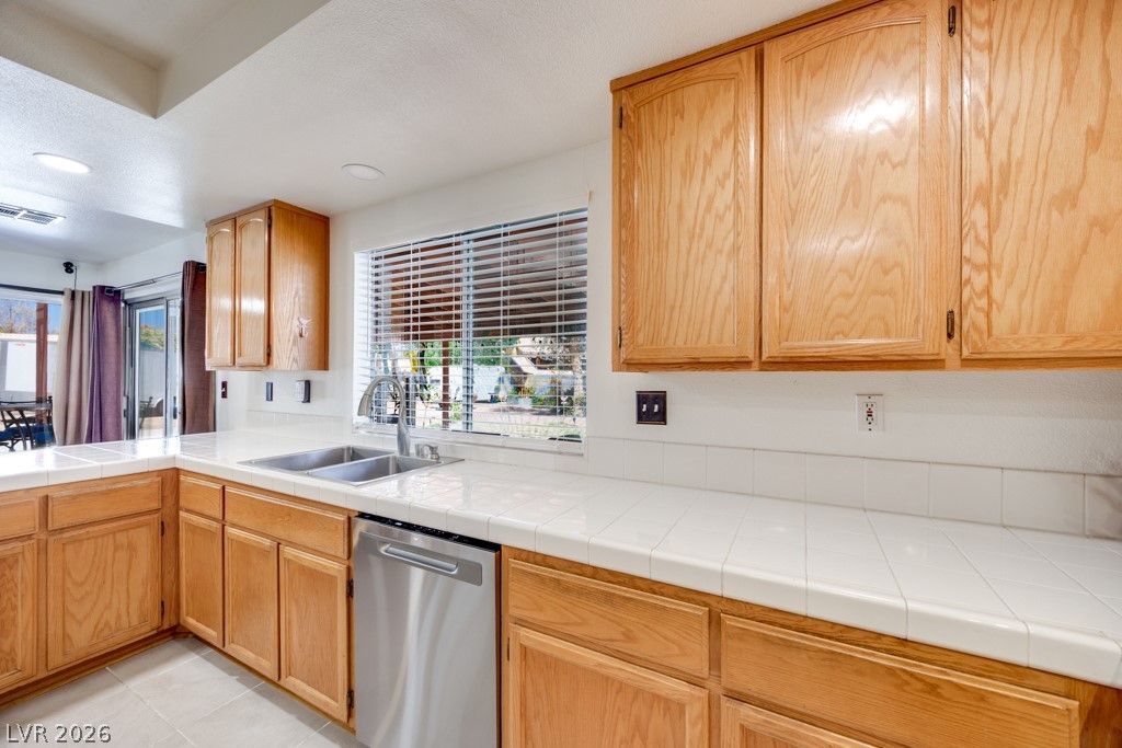 5808 Lone Song Road North Las Vegas, NV 89031 - Photo 36 of 98