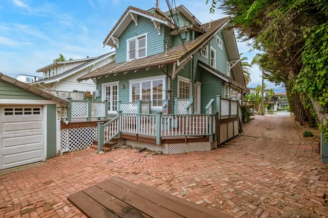 an aerial view of multiple house