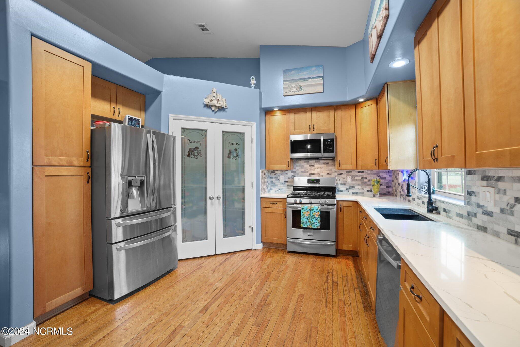 40 Beach Road South Belhaven, NC 27810 - Photo 37 of 79 24-web-or-mls-DSC_2019