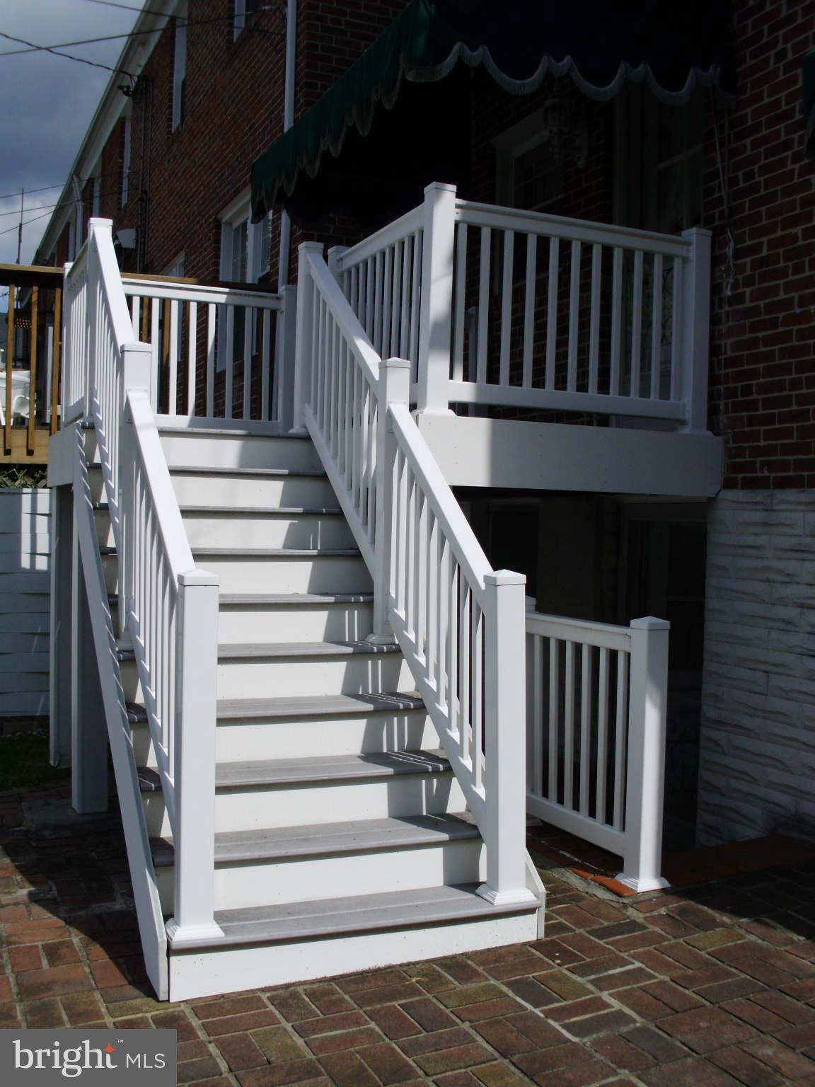 1873 Edgewood Road Baltimore, MD 21286 - Photo 22 of 24 Rear Deck