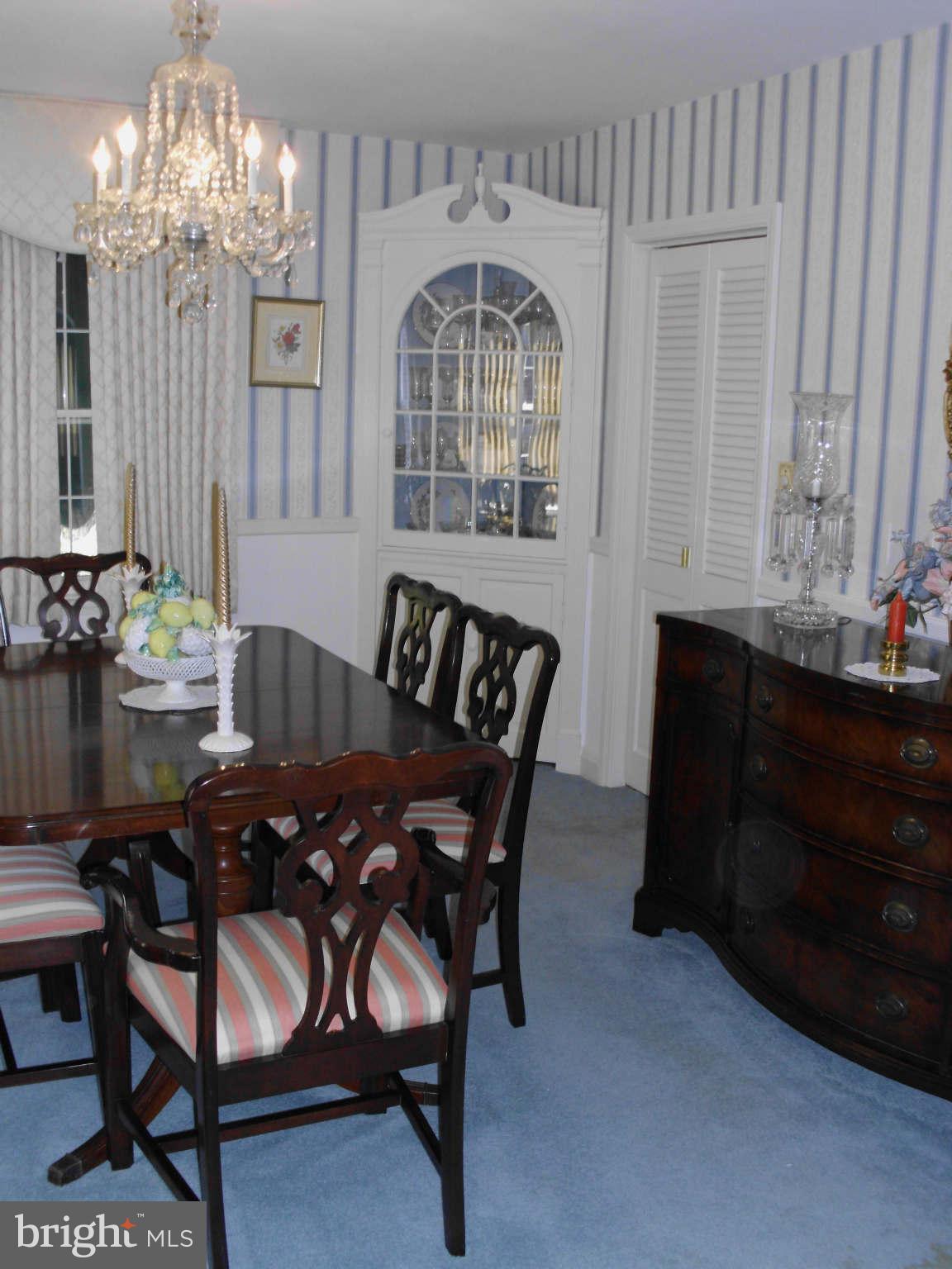 1873 Edgewood Road Baltimore, MD 21286 - Photo 8 of 24 Bright and spacious
