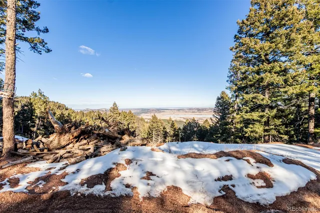 $275,000 | 2199 Badger Drive, Larkspur, CO 80118