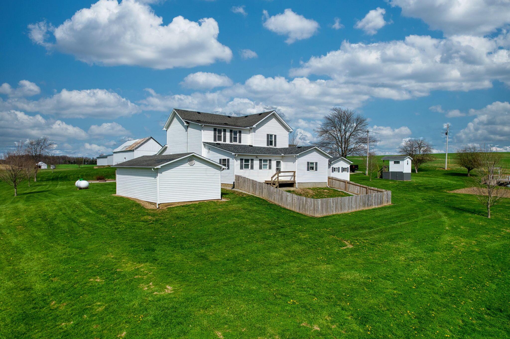 8485 Westfall Road Southwest Amanda, OH 43102 - Photo 9 of 69 9-web-or-mls-DJI_0035_hdr
