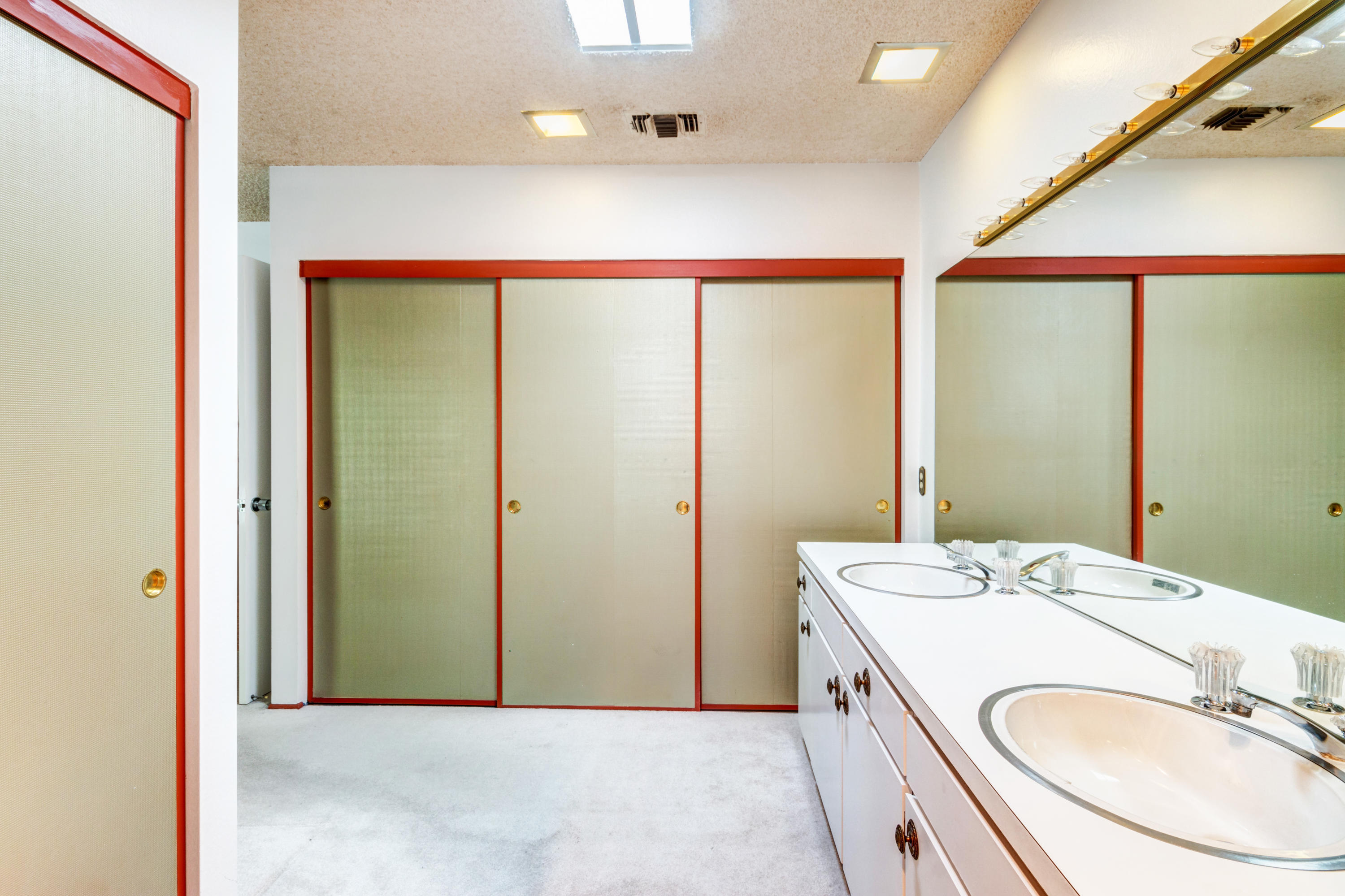 71647 Mirage Road Rancho Mirage, CA 92270 - Photo 14 of 26 Master Bath
