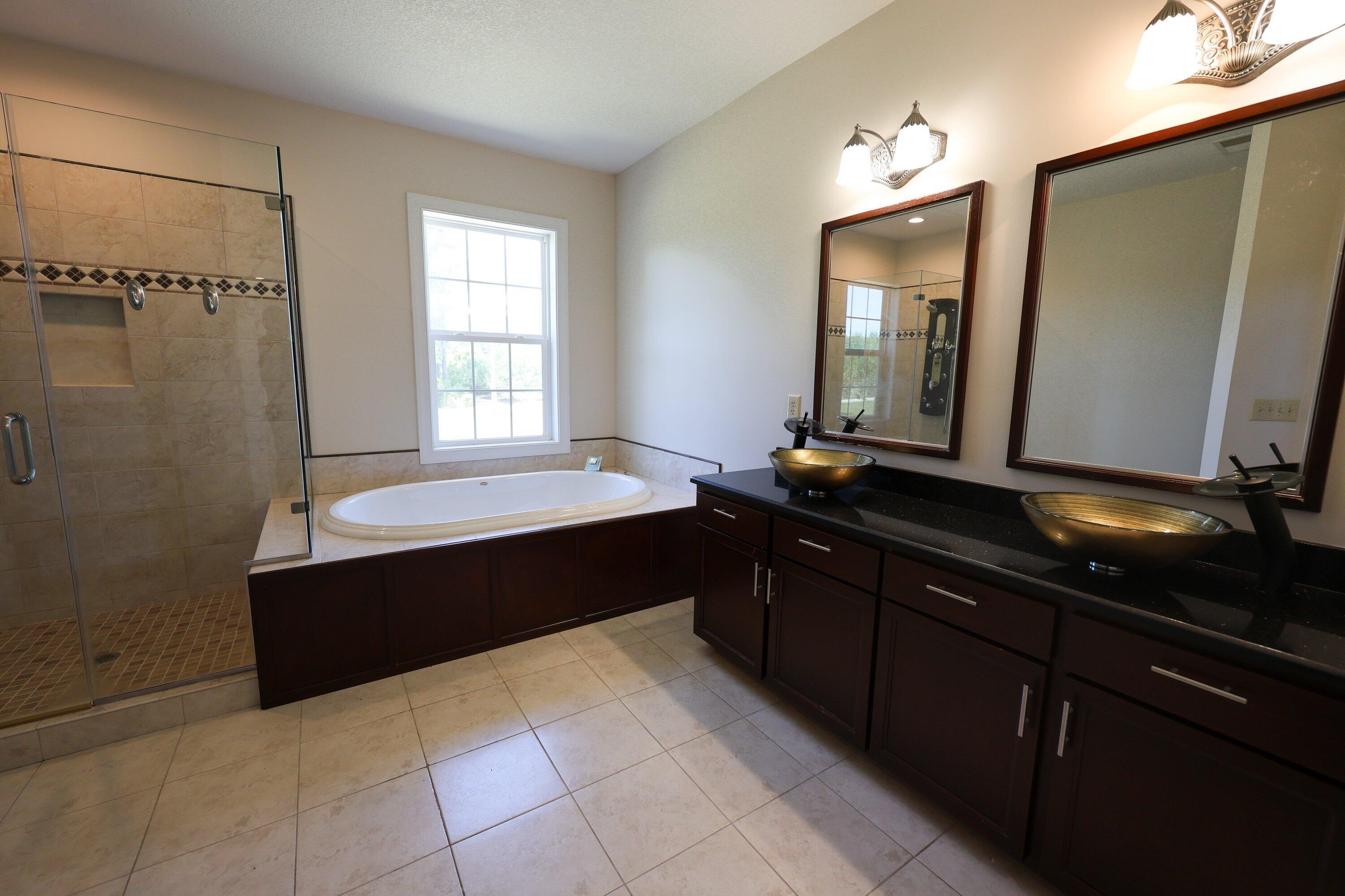 4712 Westervelt Road Meggett, SC 29449 - Photo 15 of 34 20_primary-bathroom_3G4A8229