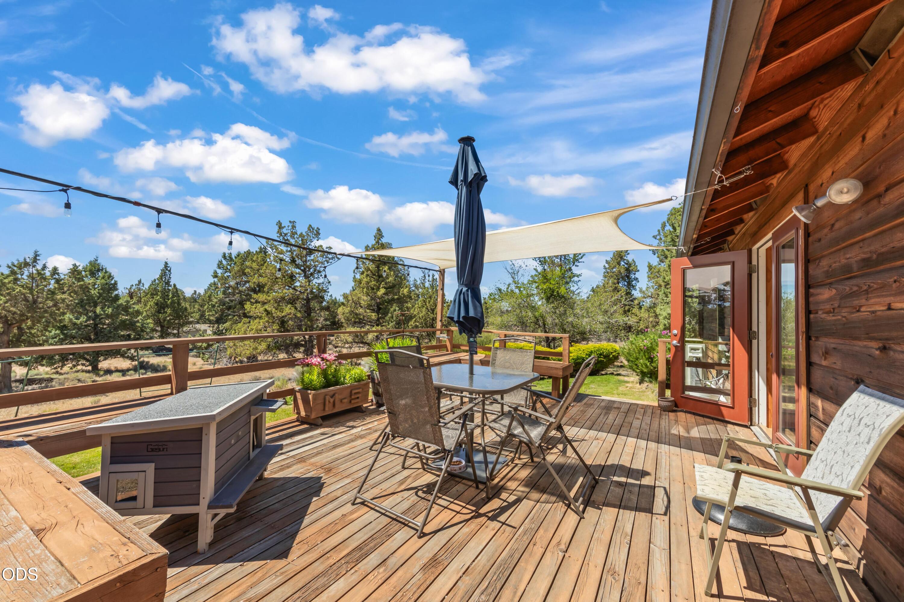64543 McGrath Road Bend, OR 97701 - Photo 20 of 24
