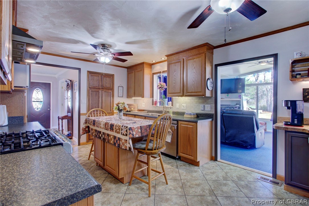 320 Evans Road Mathews, VA 23109 - Photo 11 of 33