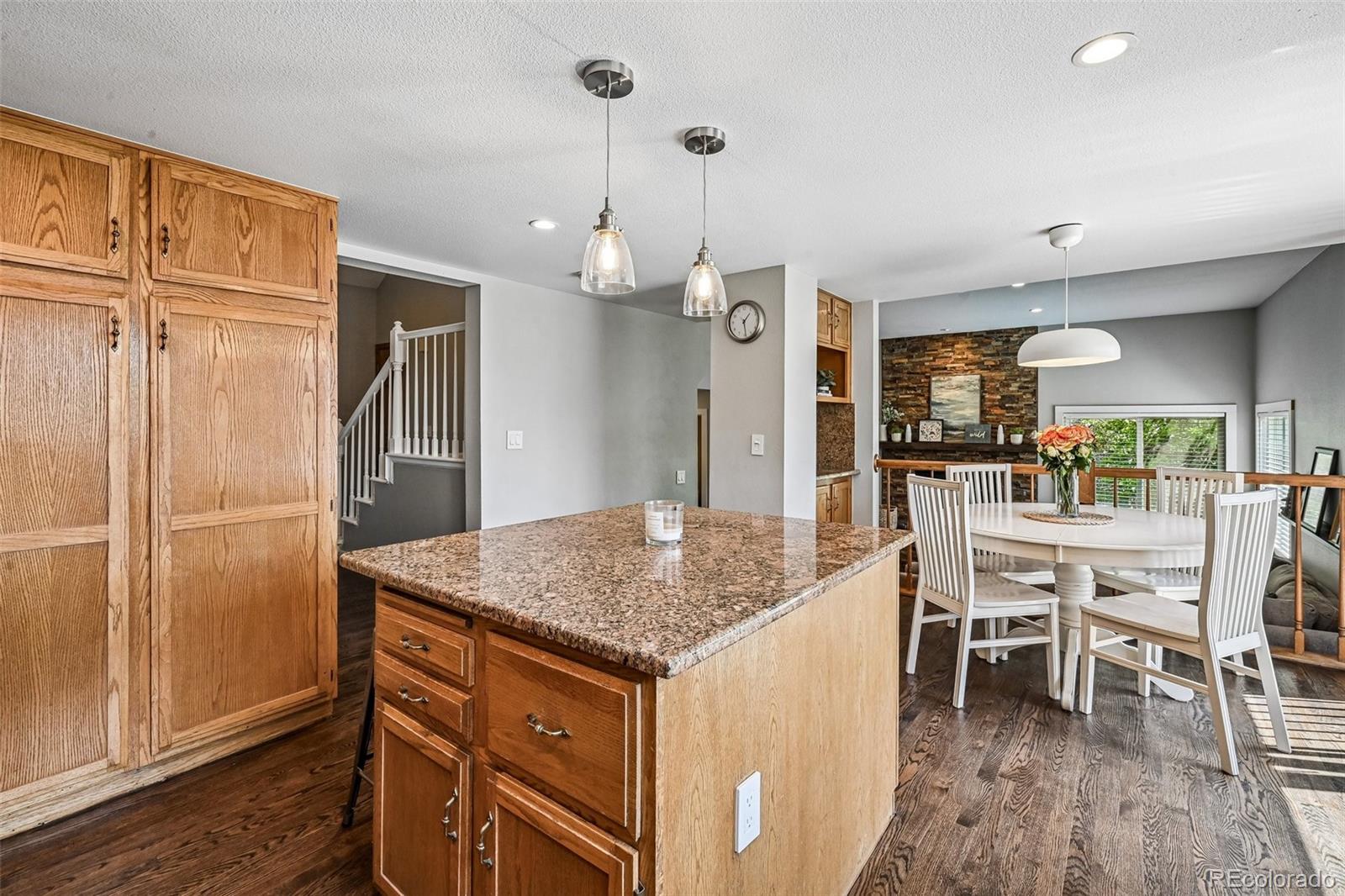 8641 Snowbrush Lane Highlands Ranch, CO 80126 - Photo 10 of 35