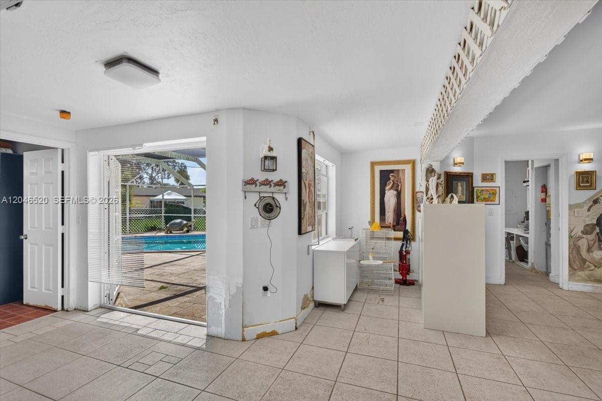 9841 Southwest 157th Terrace Miami, FL 33157 - Photo 7 of 54