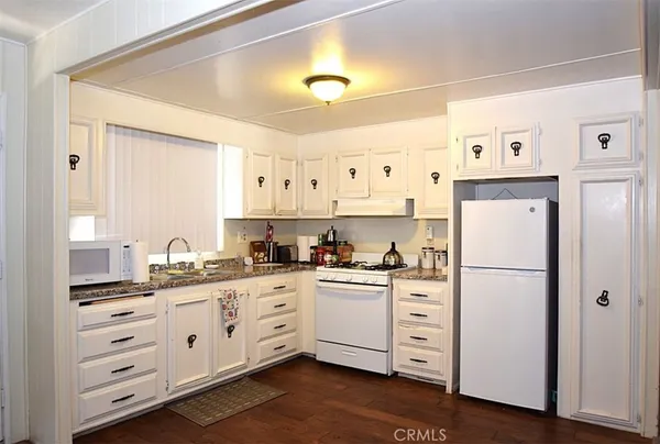 $42,500 | 7425 Church Street, Unit 126, Yucca Valley, CA 92284