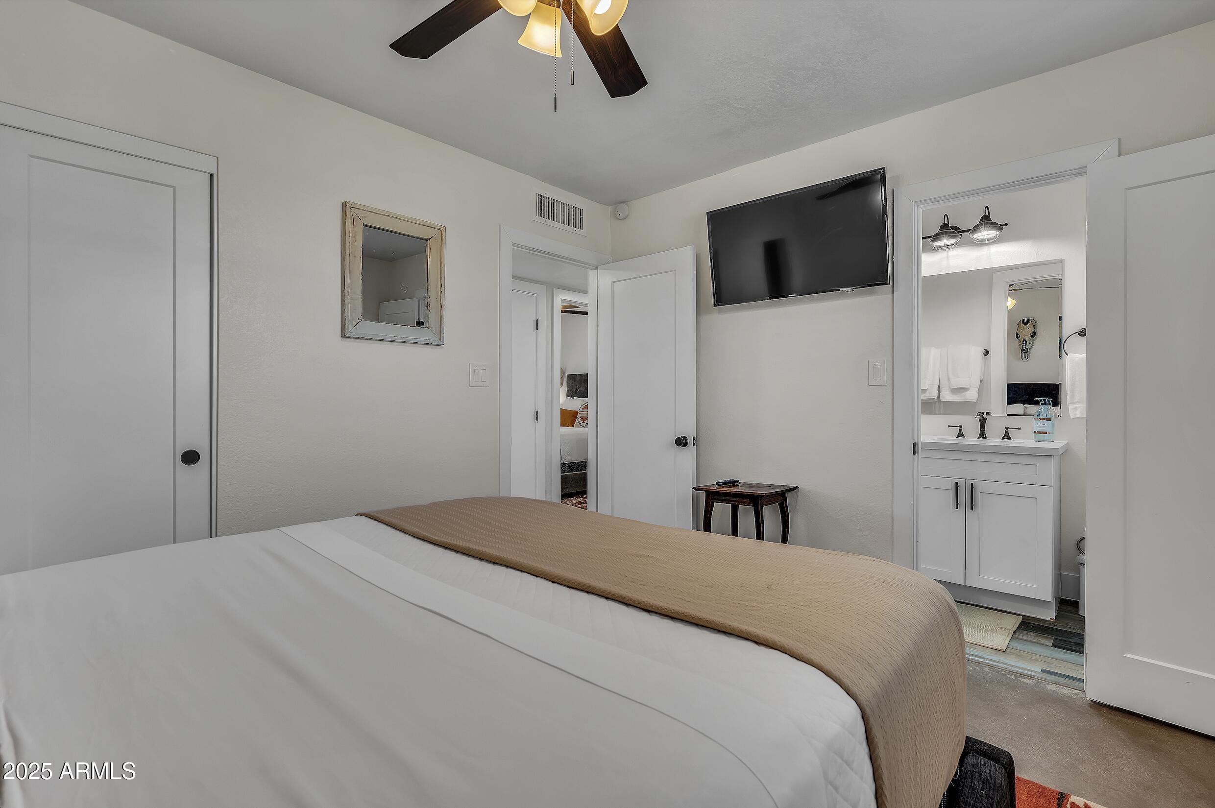 1207 West 15th Street Tempe, AZ 85281 - Photo 10 of 19 Primary Bedroom