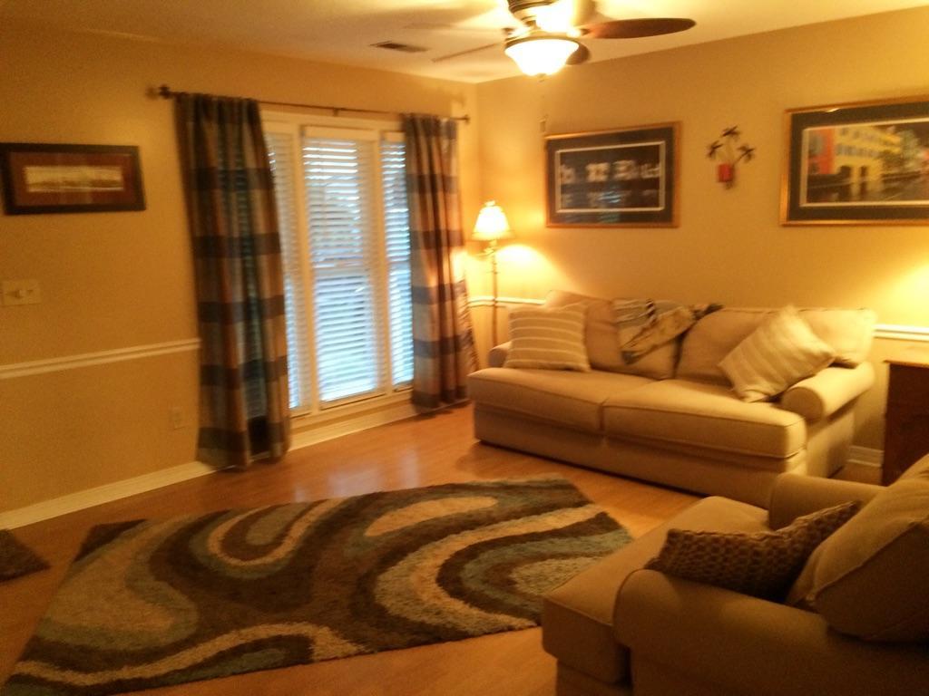 213 Foxborough Road Goose Creek, SC 29445 - Photo 13 of 21 IMG953118