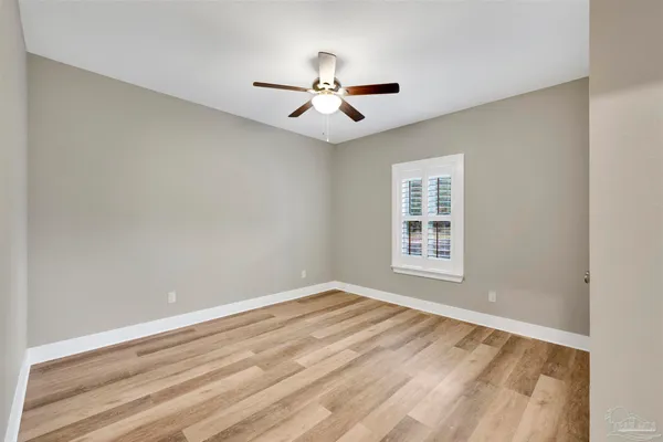 $389,900 | 5904 North Bay Point Drive, Pensacola, FL 32507