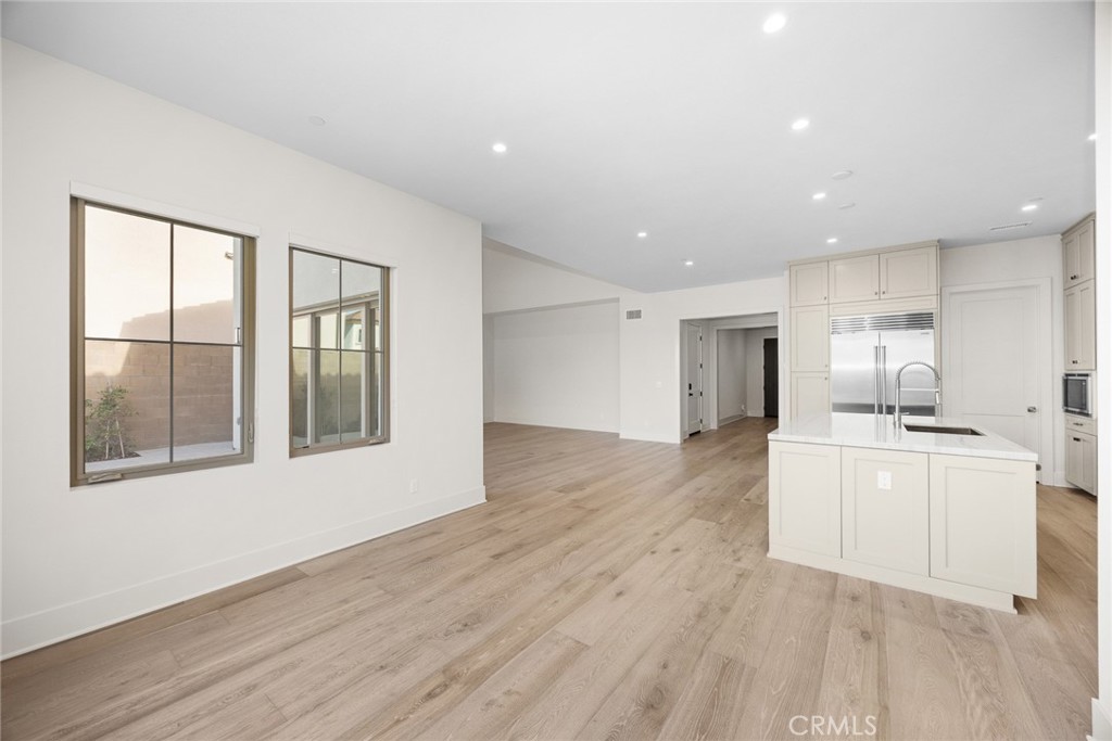 237 Pinnacle Irvine, CA 92602 - Photo 17 of 60