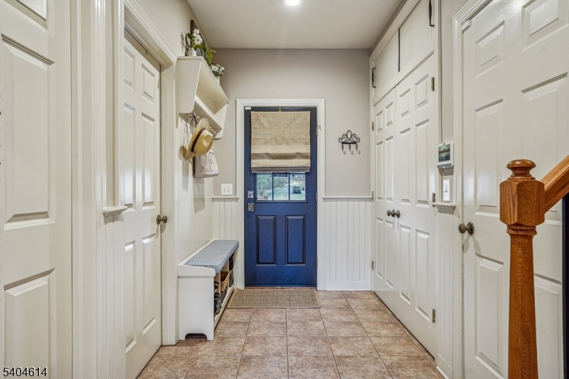 36 West Springtown Road Long Valley, NJ 07853 - Photo 17 of 50