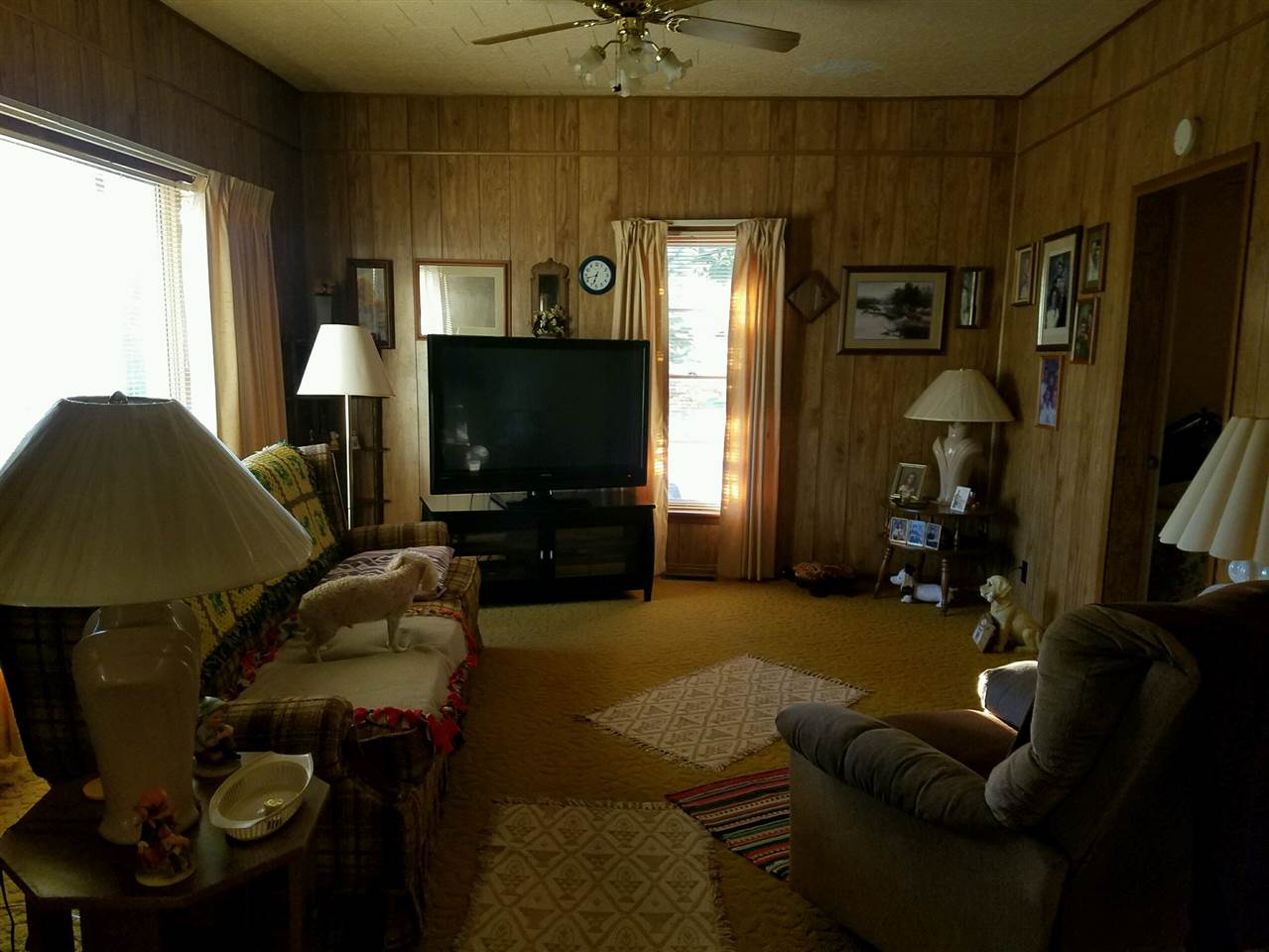 2560 Cosby Road Washington, IN 47501 - Photo 4 of 29 Gallery Image 4
