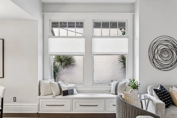 $850,000 | 1108 Hyde Park Boulevard, Houston, TX 77006