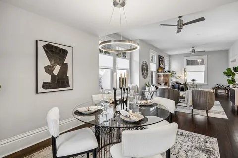 $850,000 | 1108 Hyde Park Boulevard, Houston, TX 77006