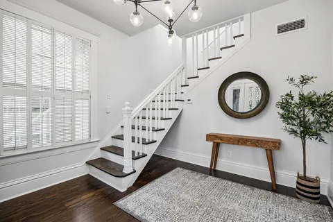 $850,000 | 1108 Hyde Park Boulevard, Houston, TX 77006